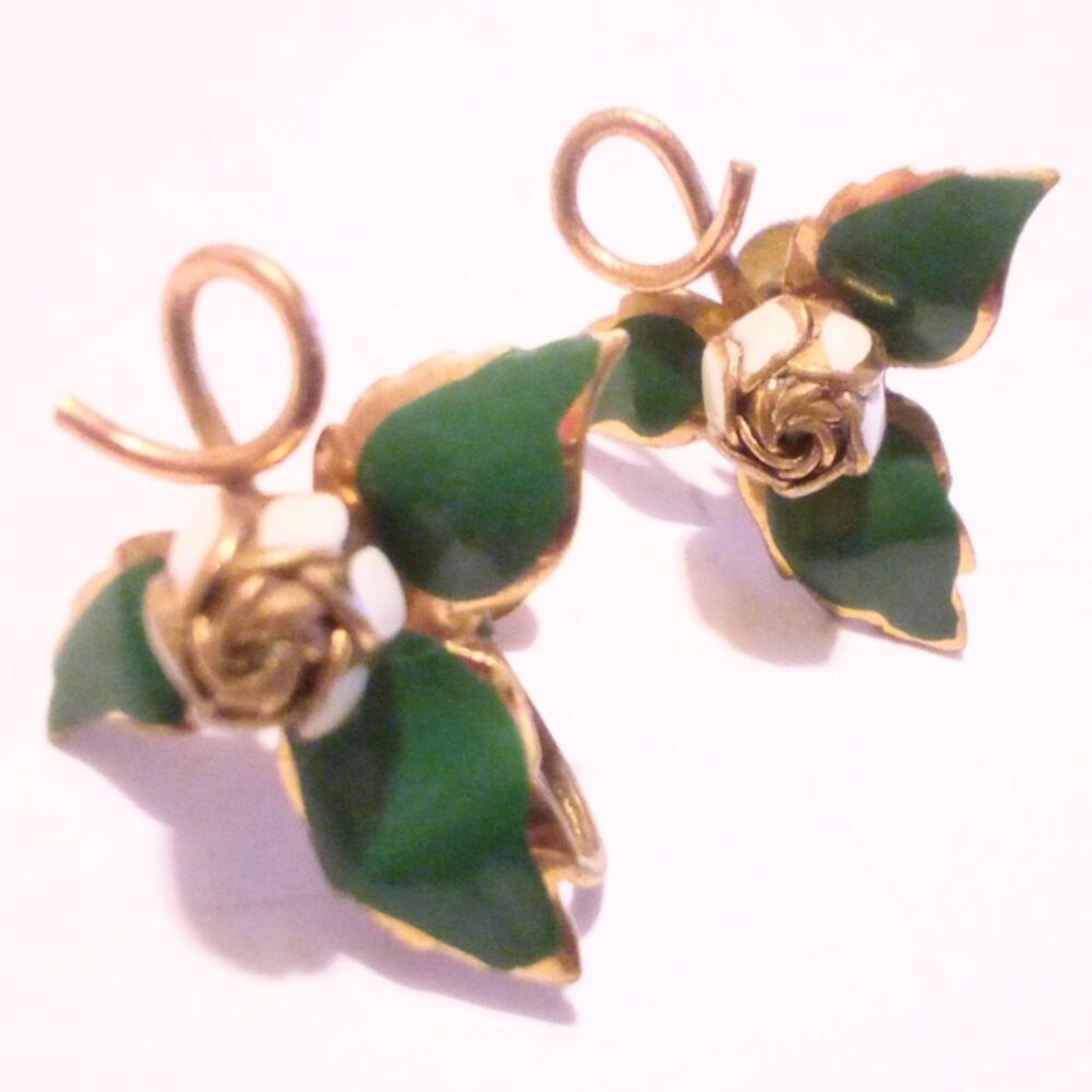 Vintage Painted Flower Bud Screw Back Earrings